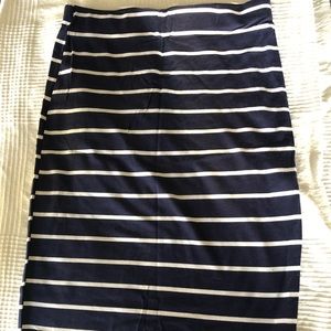 Jersey knit mid-length maxi skirt